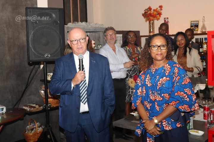 Nouvel An: Altitude  célèbre son envol et présente ses vœux à tous